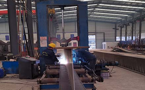 甘肃镜铁区镜铁区钢结构厂房建造前的准备工作